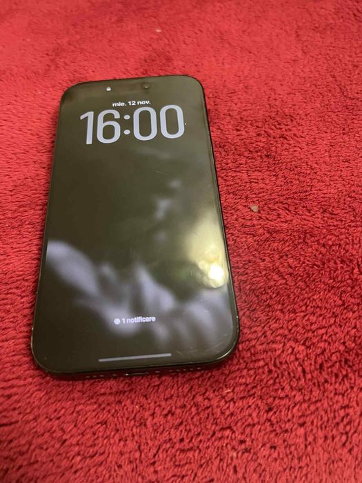 iphone 16 pro folosit