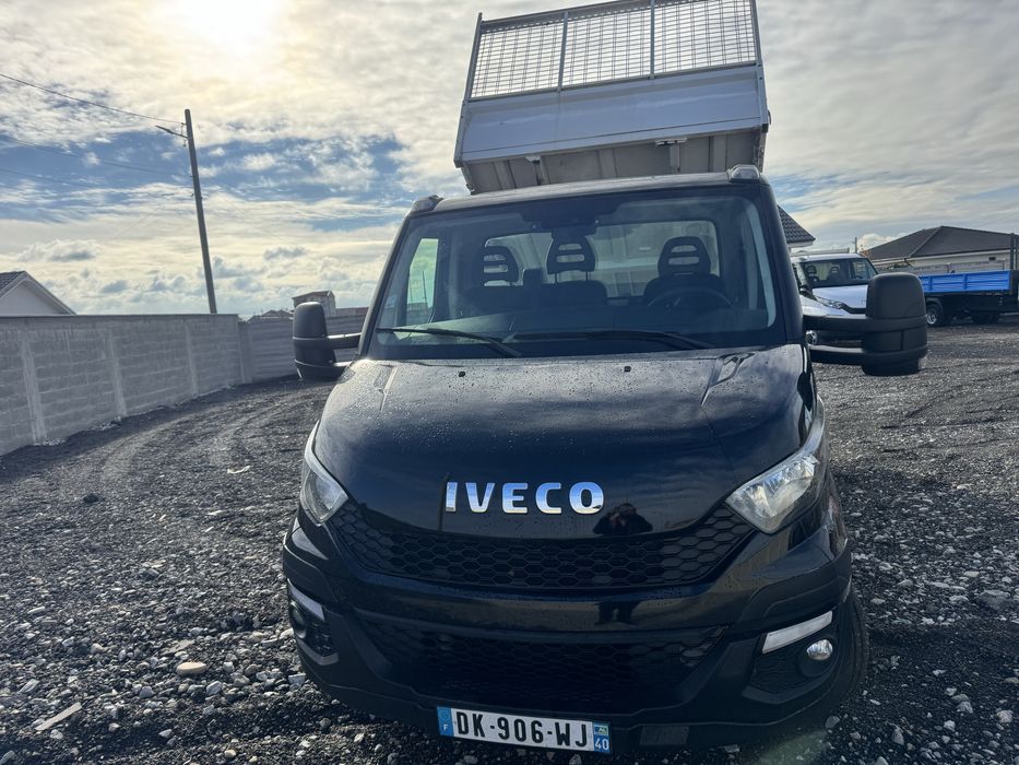 Iveco basculabil pe spate