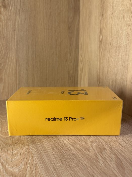 Realme 13 Pro+ plus 5G 256gb/8gb ram Monet gold, neverlocked, NOU