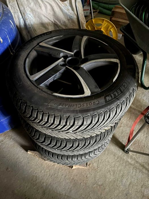 Jante aluminiu VW Golf 4 16 5x100, Cauciucuri Michelin 205 55 R16