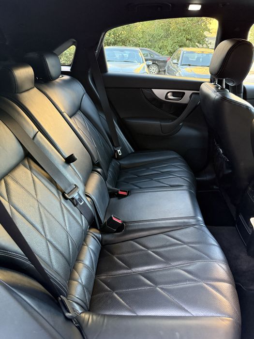 Infiniti fx30ds 2013