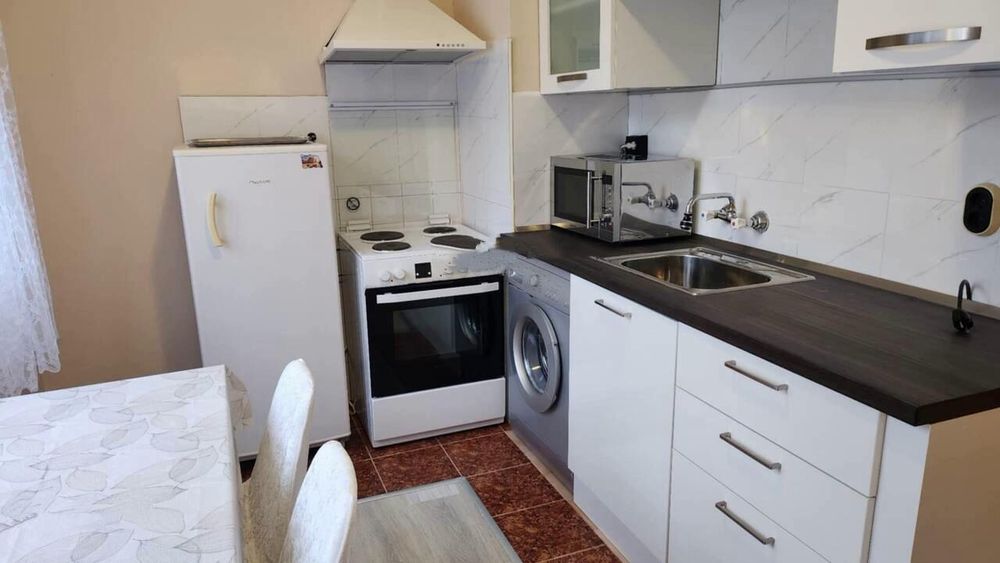 Дава се под наем Едностаен апартамент в София, Люлин 8 - 49 кв.м за 400 € - Снимка #3