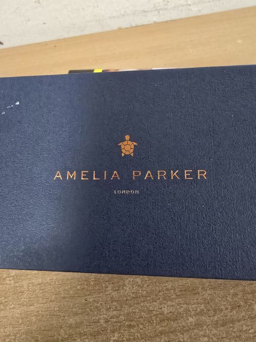 Часовник AMELIA PARKER. Чисто нов. Дамски.