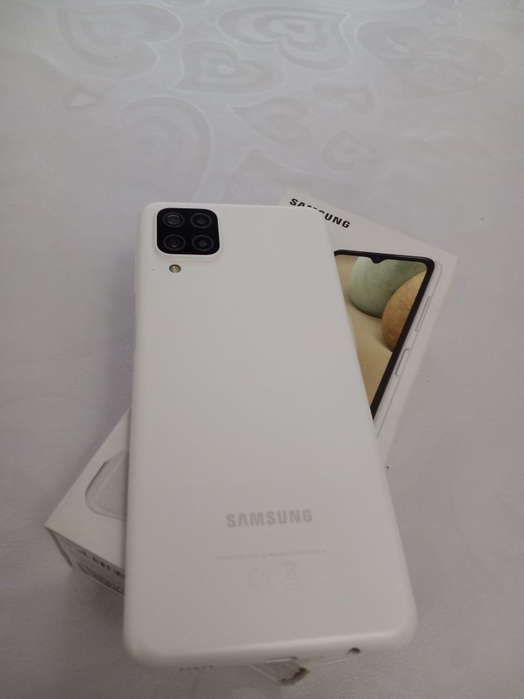 Samsung galaxy a12