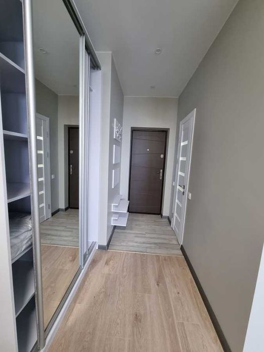 Дава се под наем Двустаен апартамент в София, Света Троица - 69 кв.м за 459 € - Снимка #3