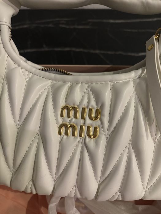 Geanta Miu Miu Mini Matelasse Alba
