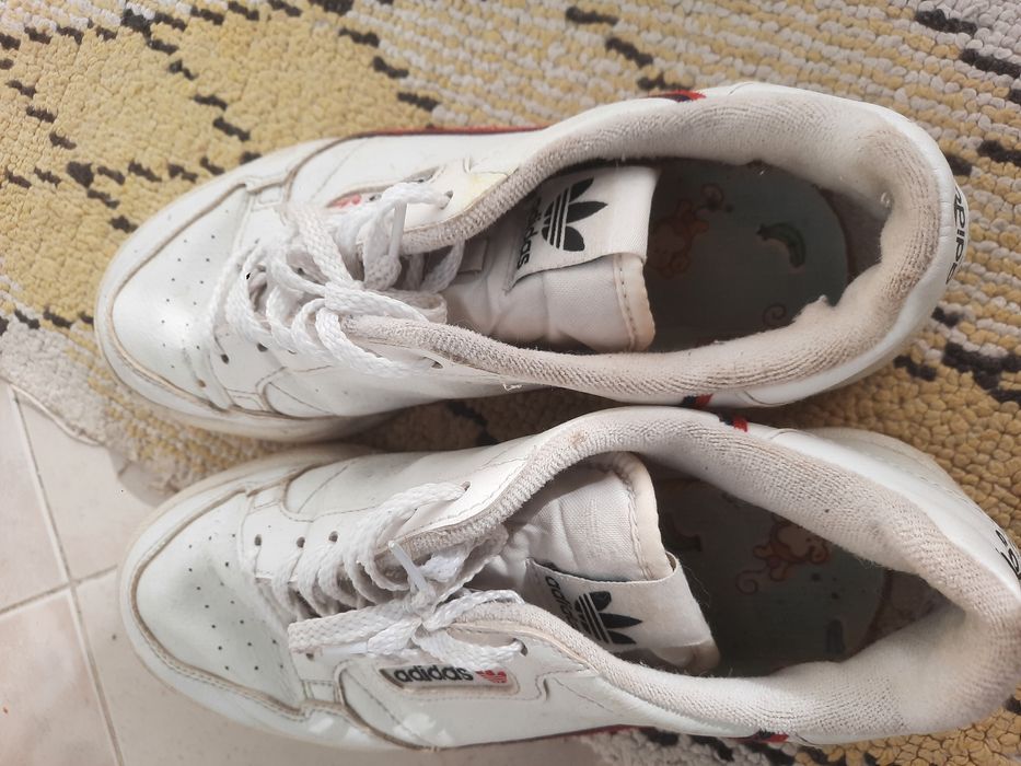 Оригинални обувки