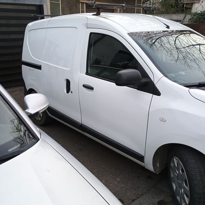 Vând Dacia dokker din 2017