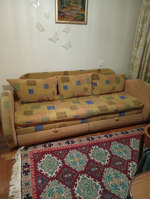 Диван раскладной отдам бесплатно