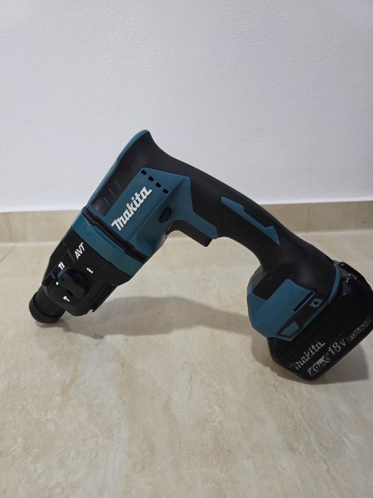 Rotopercutor Makita DHR 182