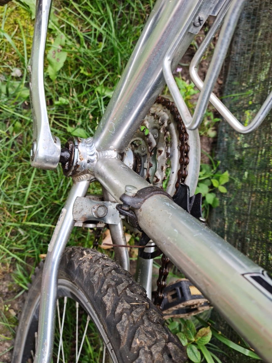 Urgent! Bicicleta DHS Sport, cadru aluminiu.
