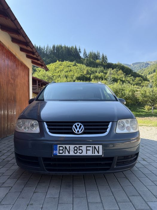 Volkswagen Touran 2004 – 2.0 TDI, manuală 6 trepte