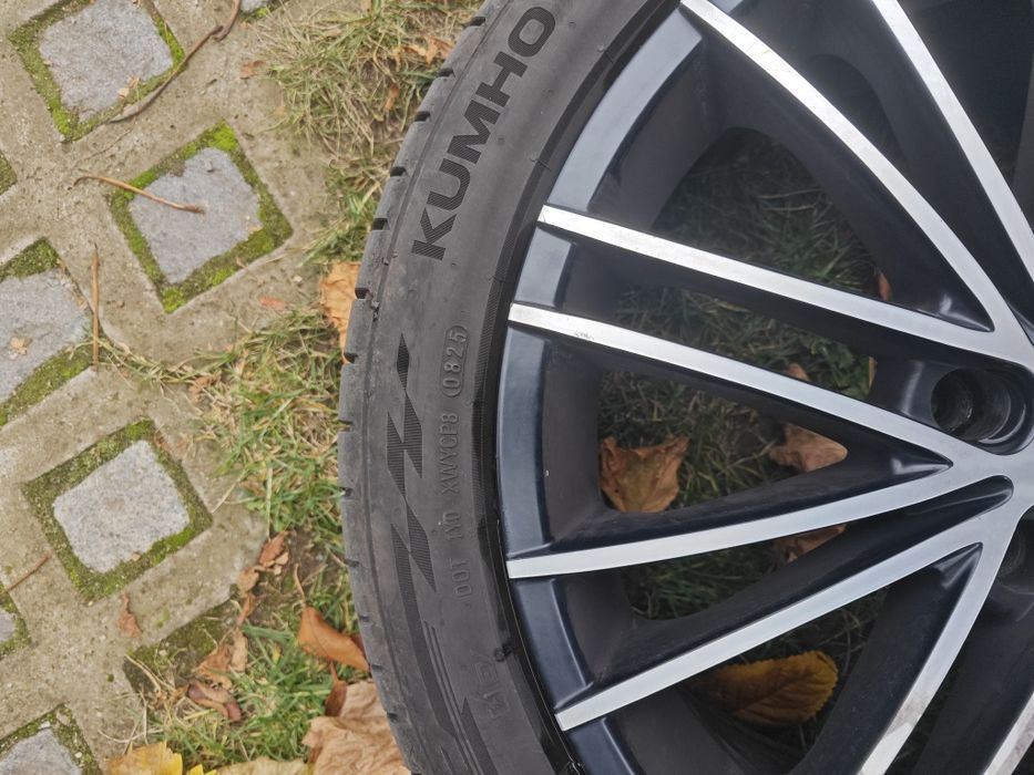 Гуми с джанти 18 за мерцедес