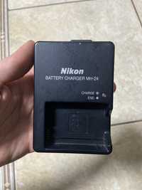 Incarcator baterie original Nikon D5300.