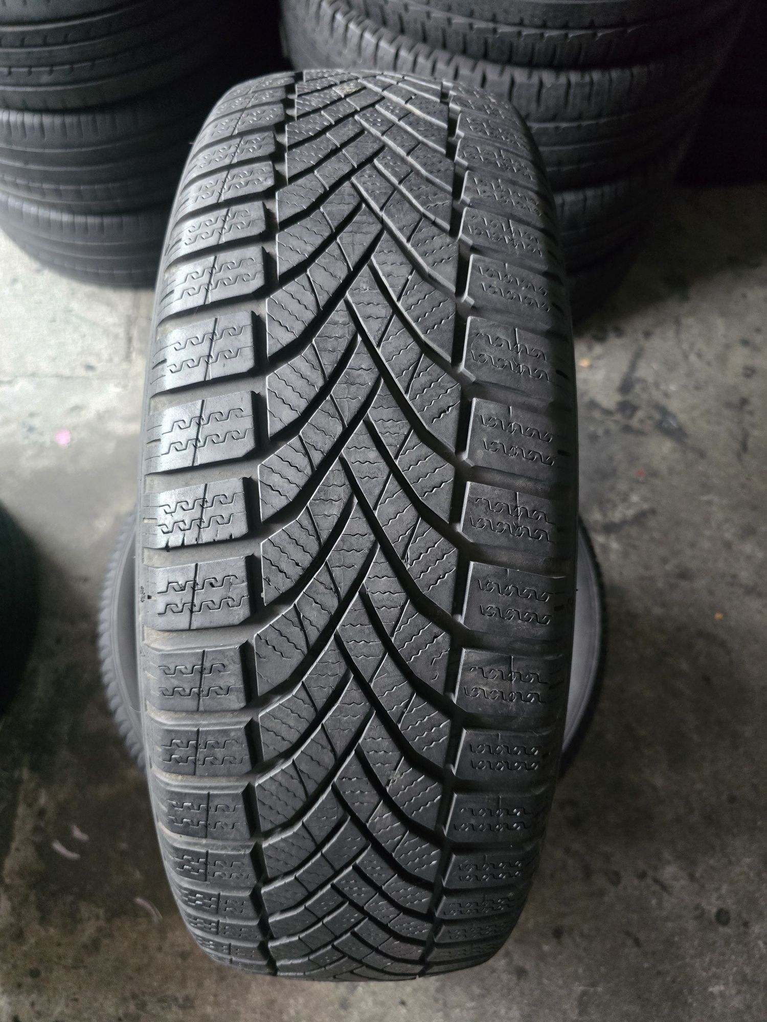 Falken 215/65 R16 98H MS iarnă
