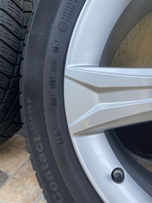 Jante 5x114,3R17" originale Toyota CHR cu cauciucuri iarnă
