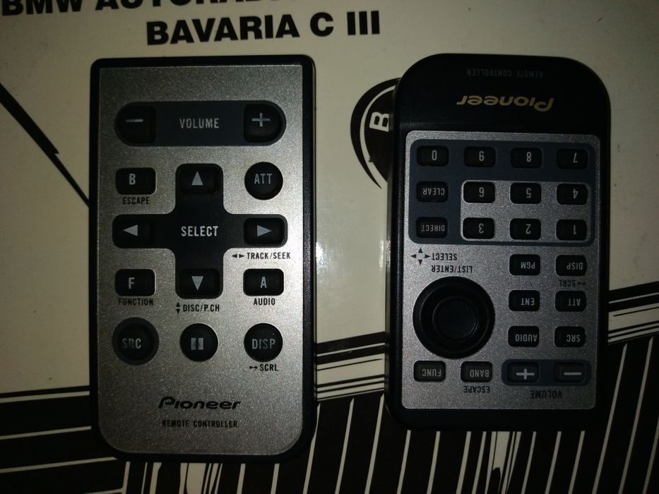 Продавам различни БМВ CD Sony Pioneer касетофон усилвателcd business