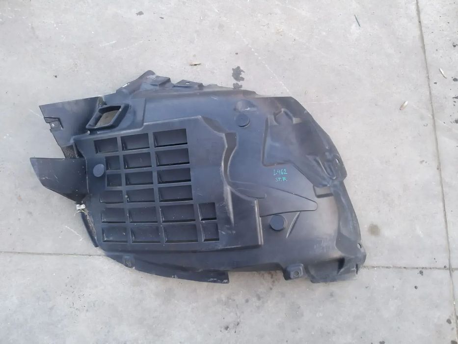 Carenaj aparatoare noroi stanga fata land rover range rover discovery 5 l462 hy3216a574ad