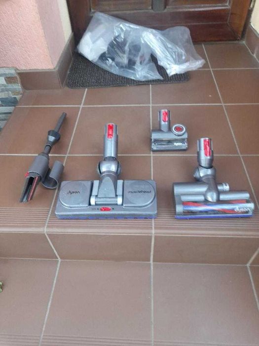 De vanzare accesorii pt. Dyson CY