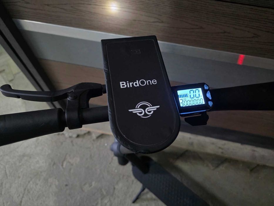 Електрически Тротинетки Bird One