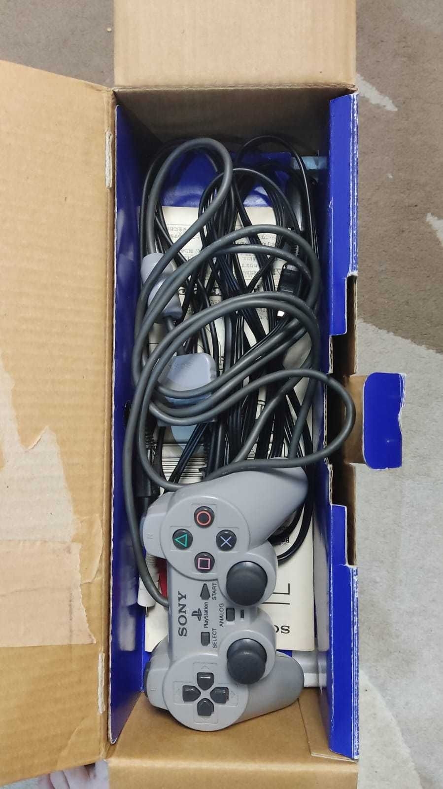 Продам PlayStation 2 FAT