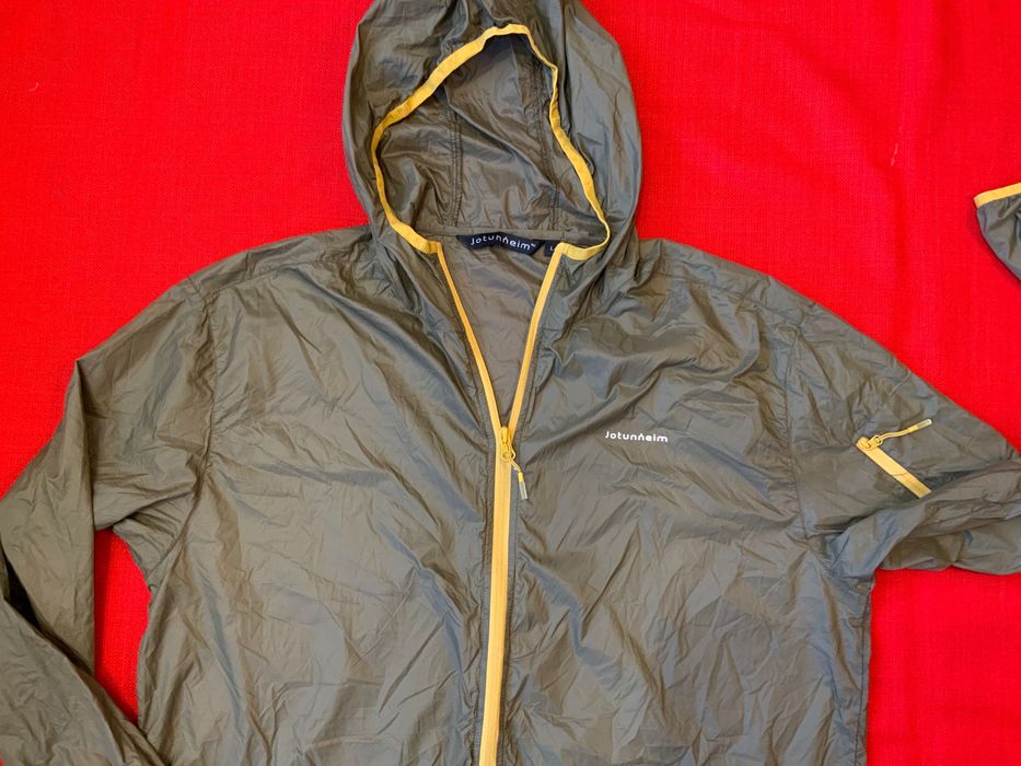 Totunheim-оригинална ветровка 50-52л