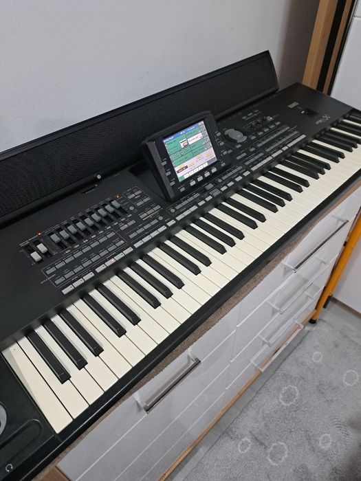 Korg pa3x pro-76 clape