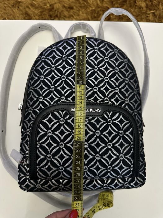 Ghiozdan Michael Kors NOU primit cadou