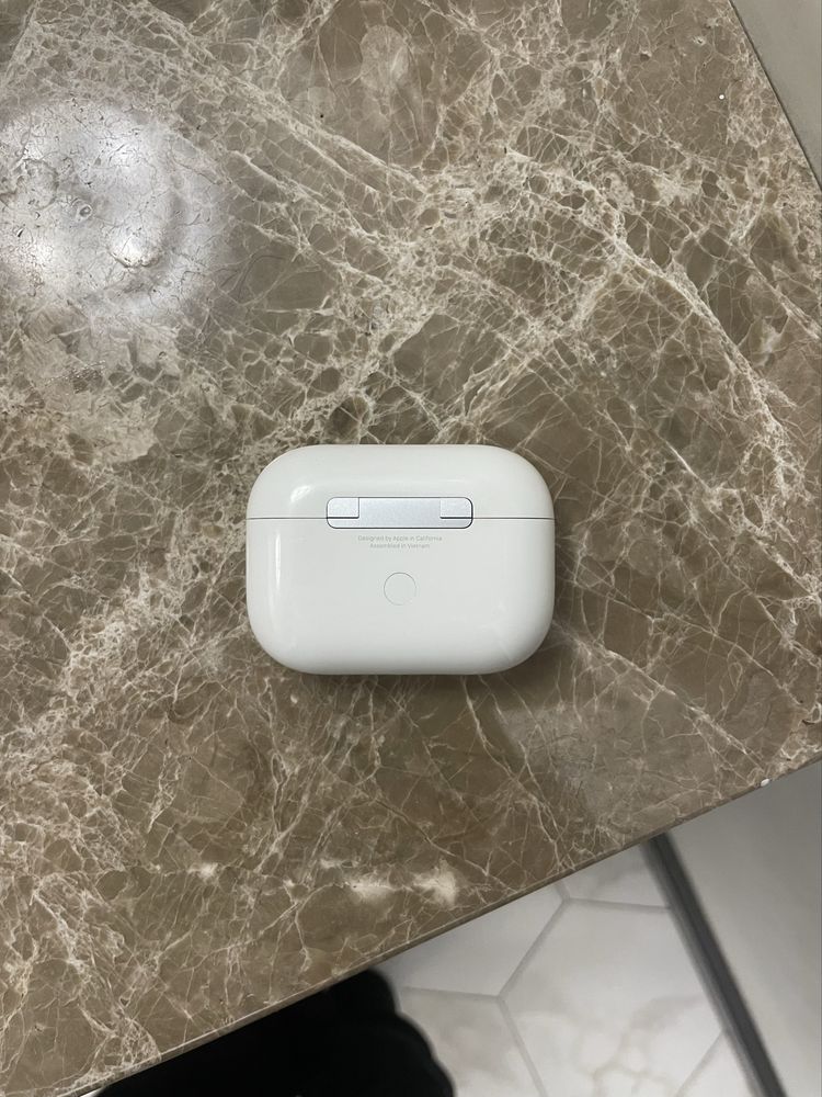 Кейс от AirPods Pro, Original