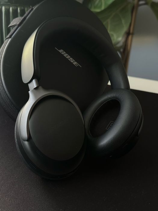 Слушалки Bose QuietComfort Ultra Black / Черни