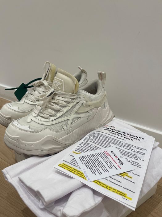 Off white odsy 44 white stare foarte buna