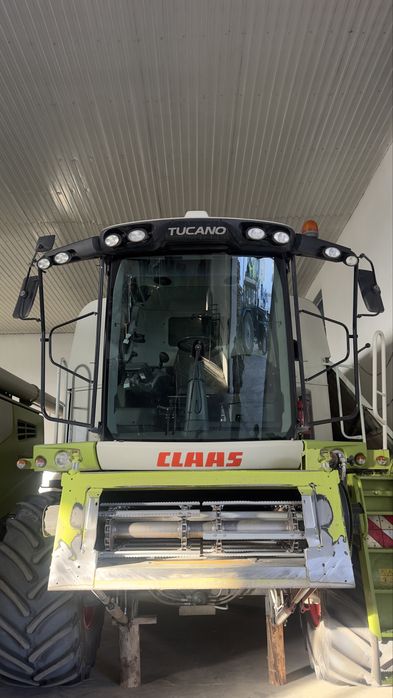 Комбайн Tucano 440