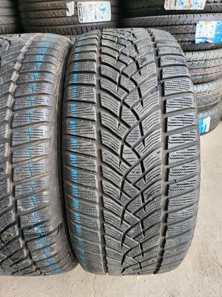 255/45/19 GOODYEAR 4бр