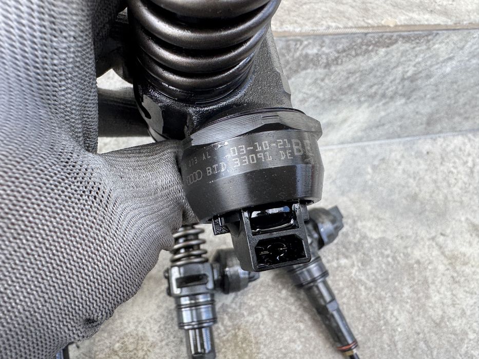 Set 4 injectoare PD 1.9 TDI ARL/ASZ Cod AL  Vw seat skoda audi