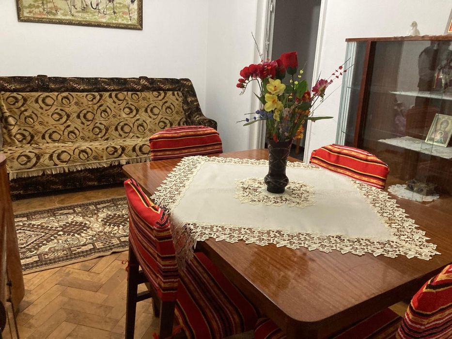 Inchiriez apartament 2 camere