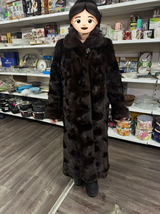 Продам норковую шубу