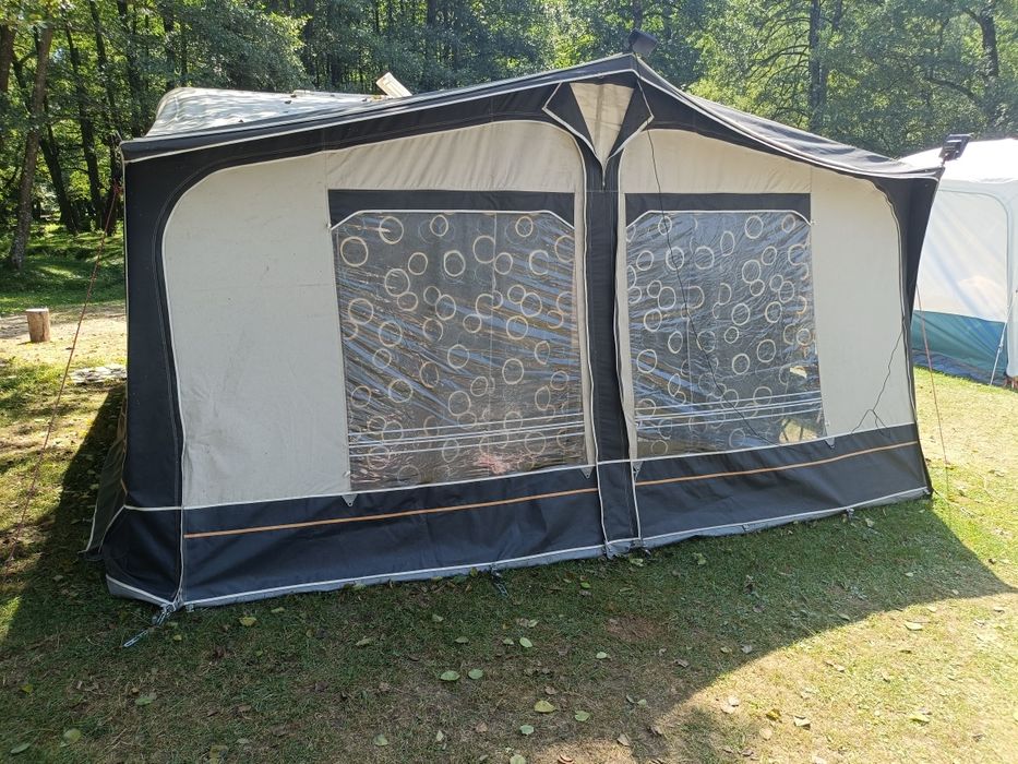 Vând rulota Knaus Vimara