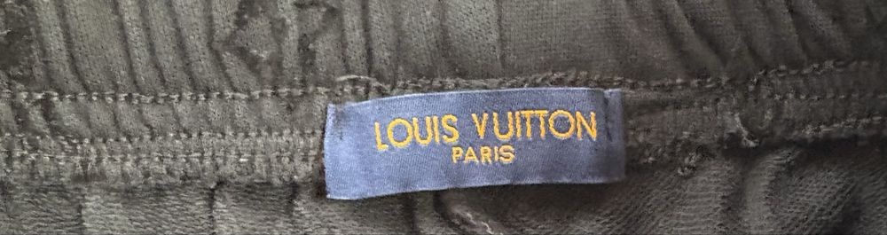 Pantaloni scurti Louis Vuitton