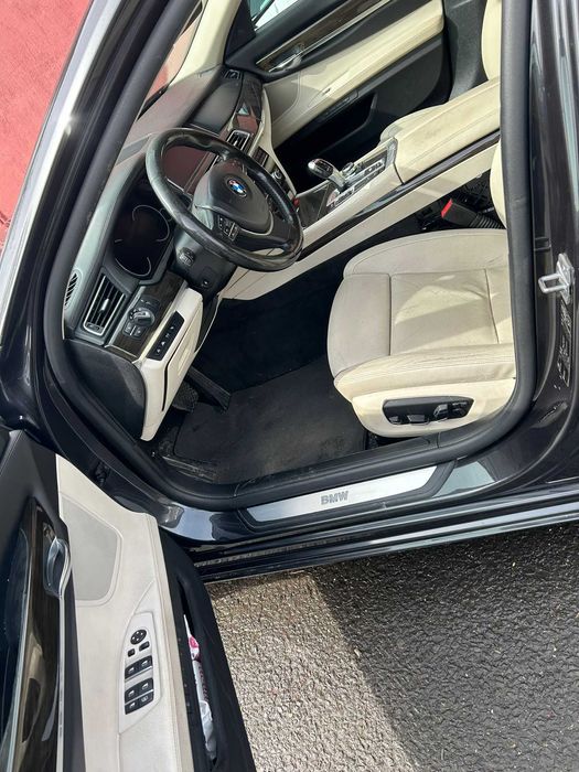 plafon trapa bmw f01