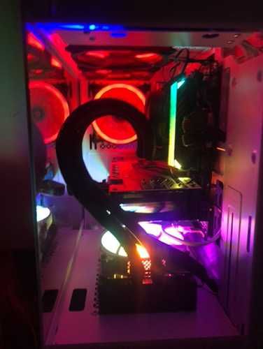 Геймърски Компютър AORUS