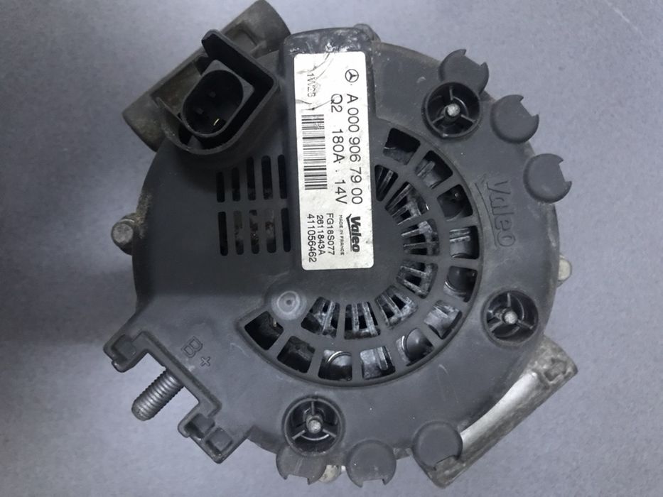 Electromotor W204 Alternator W204 -2011
