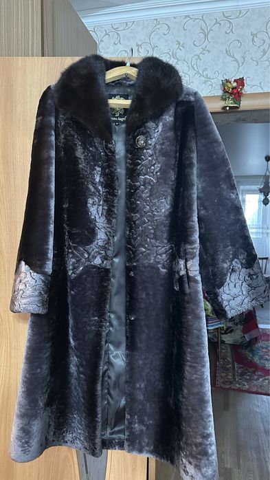 Шуба мутон состояние новое