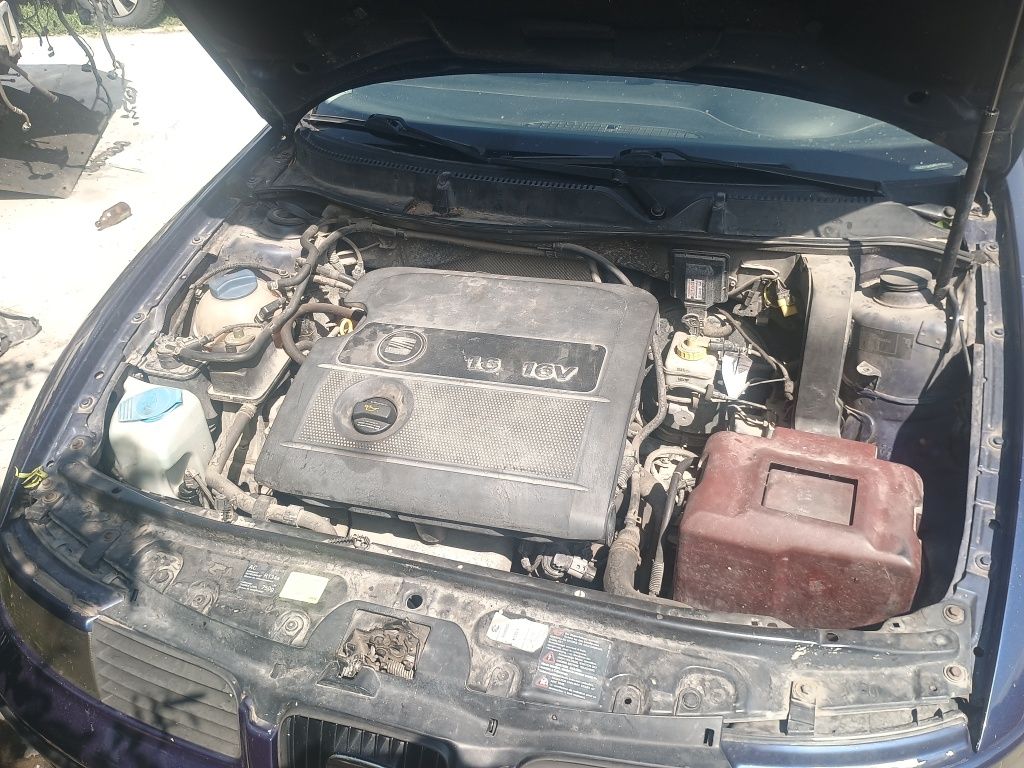 Vând Seat Toledo
