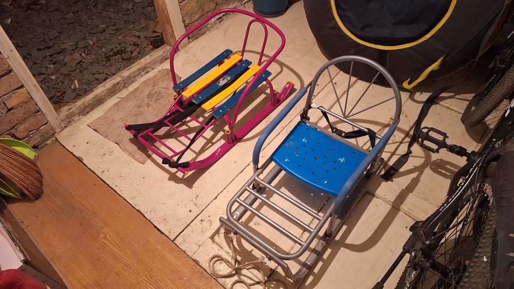 Продам санки детские