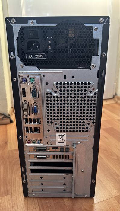 Sistem Desktop i7 • 16GB RAM • SSD120GB • AMD Radeon 6900 - 256biti