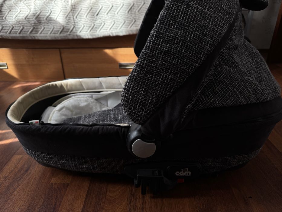 Коляска для малышей до 4-х лет, 3 в 1