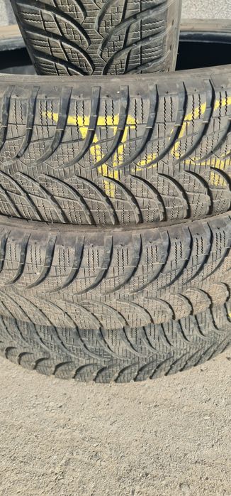 Зимни гуми за bmw i3