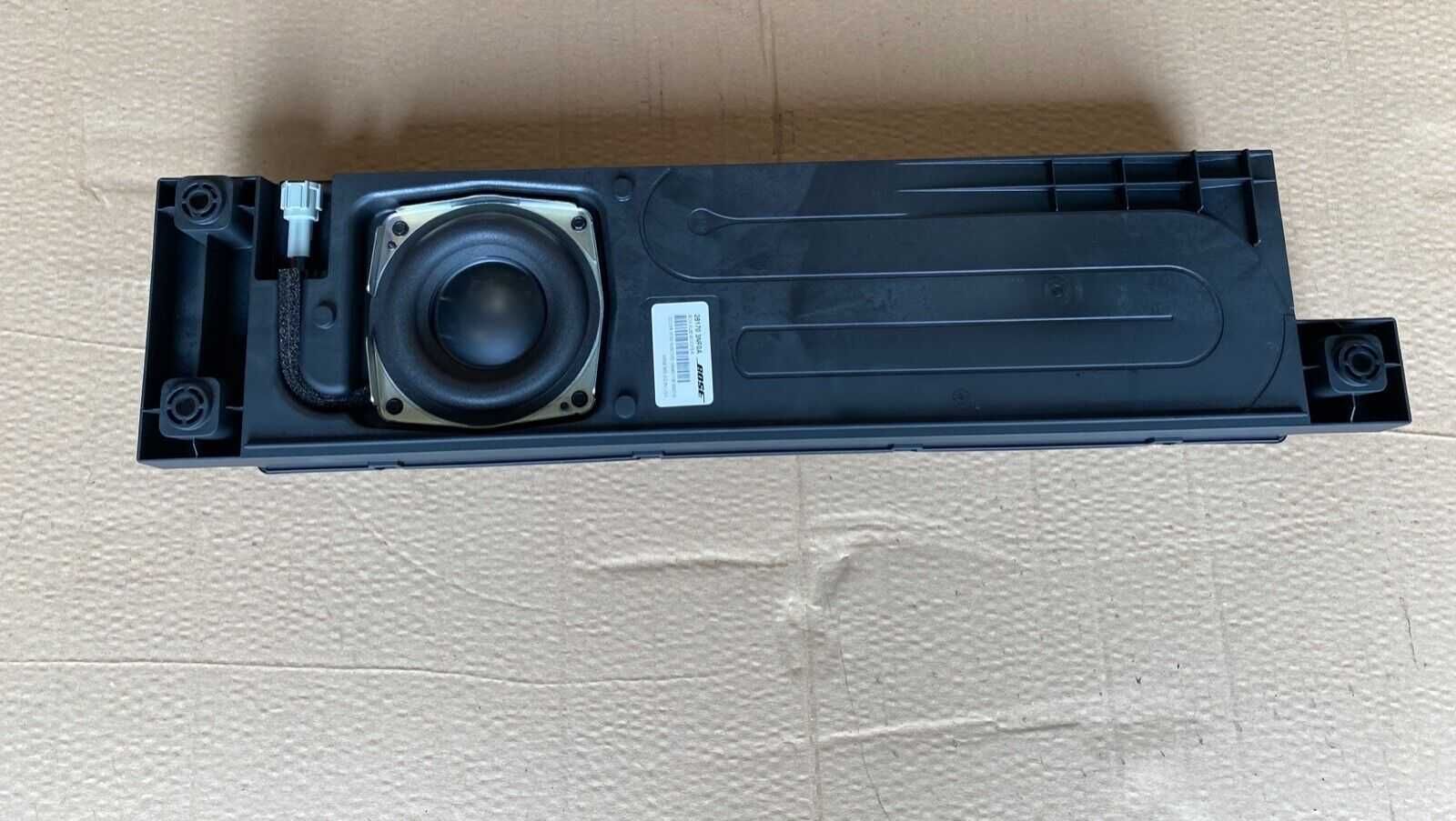 Subwoofer auto Bose