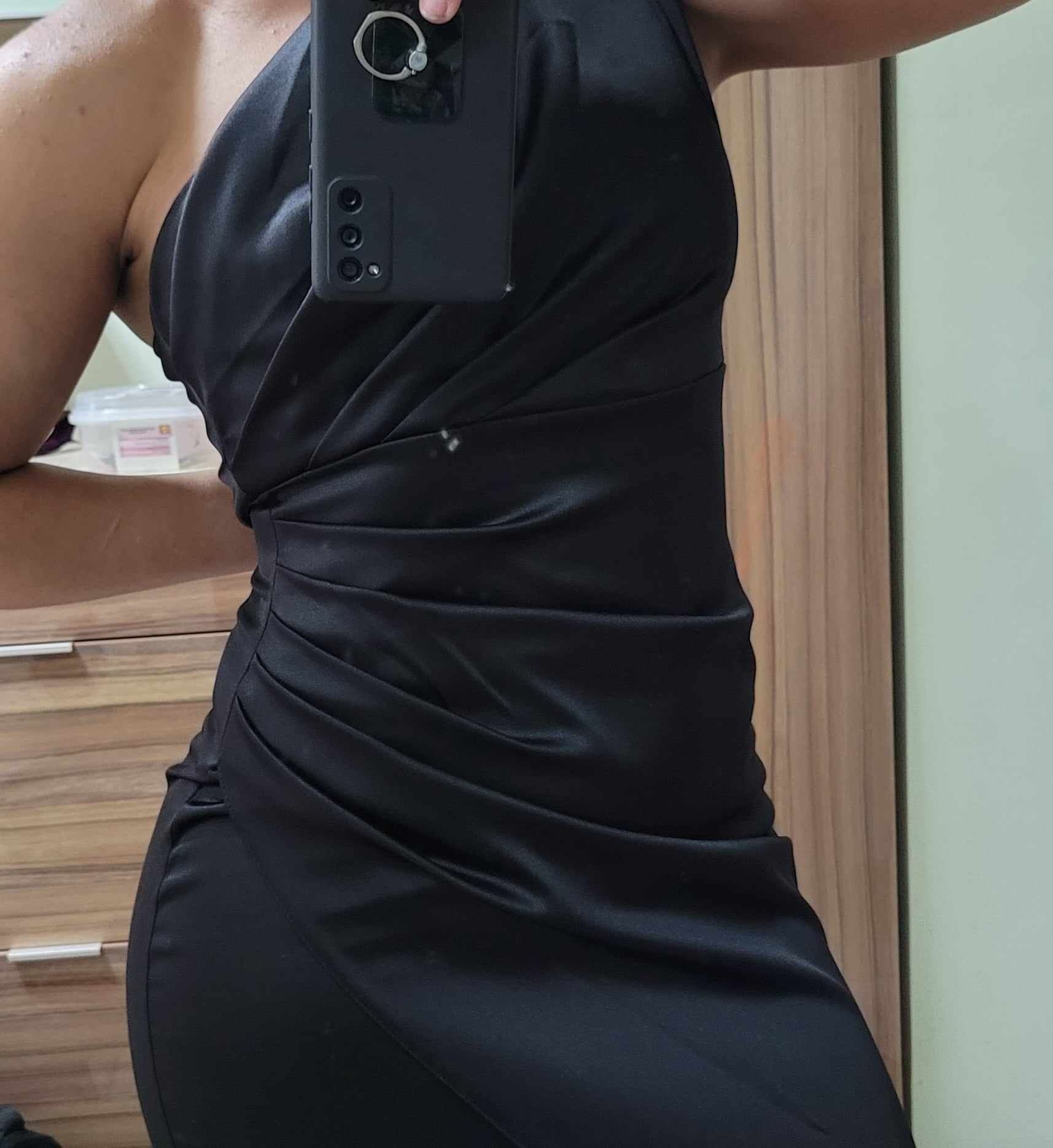 Rochie scurta neagra satin