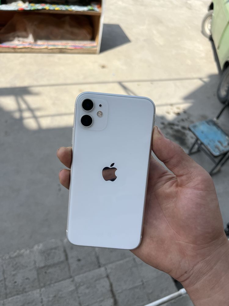 iphone 11 sotiladi